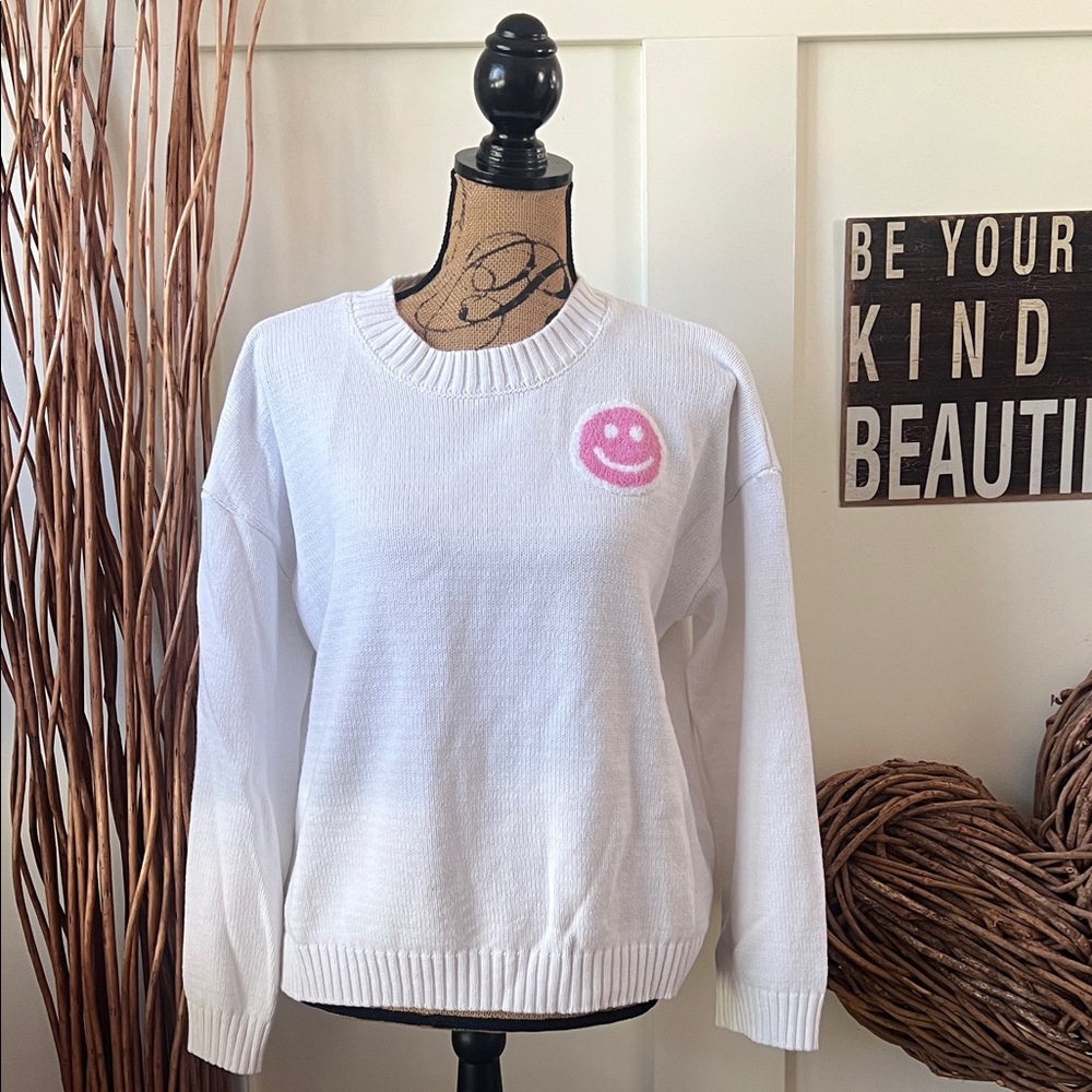Jessica Simpson White Sweater with Pink Smiley